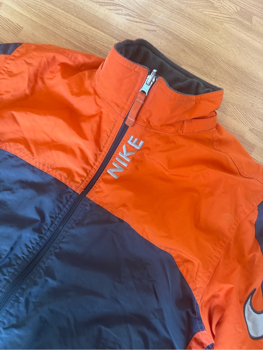 Vintage Nike Reversible Fleece Jacket Big Swoosh Spellout Orange Navy Y2K Youth - Picture 4 of 16